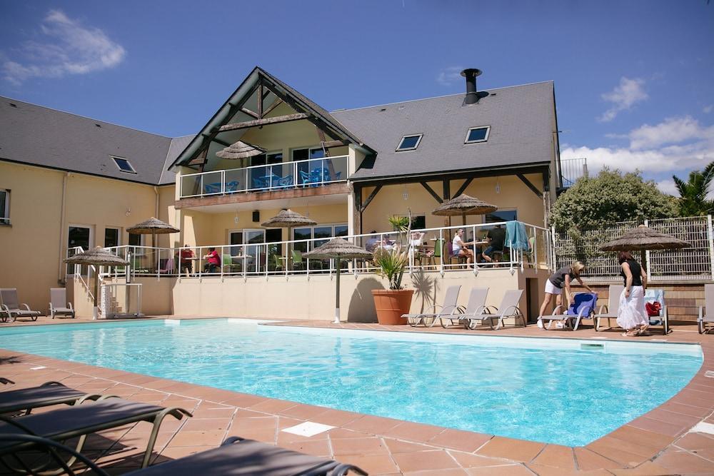 Camping Saint Michel Courtils Dış mekan fotoğraf