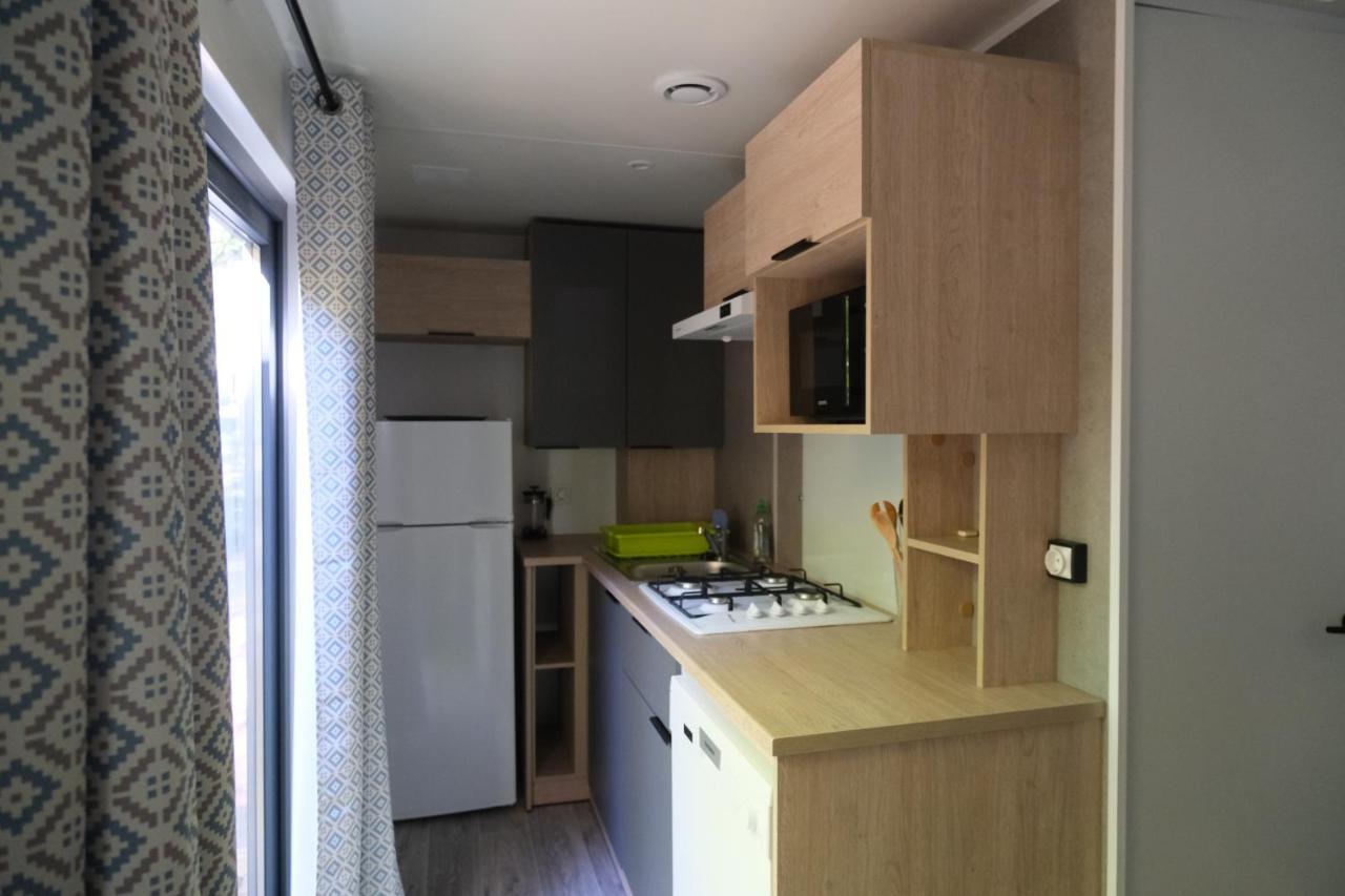 Camping Saint Michel Courtils Dış mekan fotoğraf