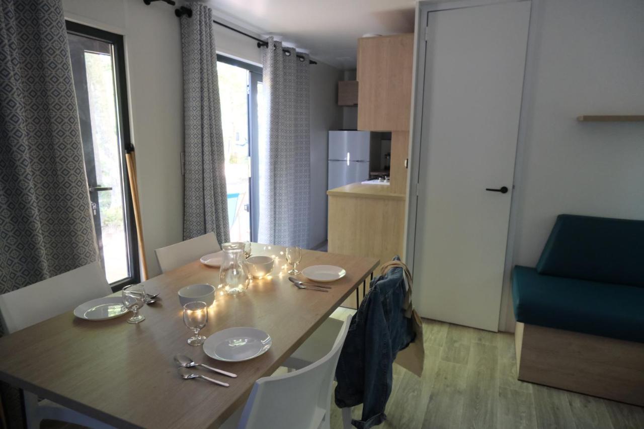 Camping Saint Michel Courtils Dış mekan fotoğraf